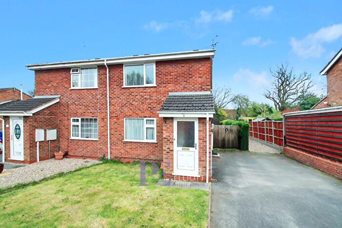 1 Bedroom Flat To Rent In Farm Road, Barwell, LE9