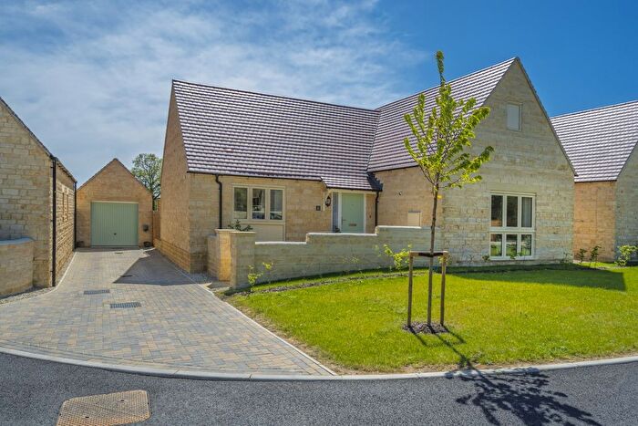 2 Bedroom Detached Bungalow For Sale In Rooktree Farm Court, Down Ampney, GL7