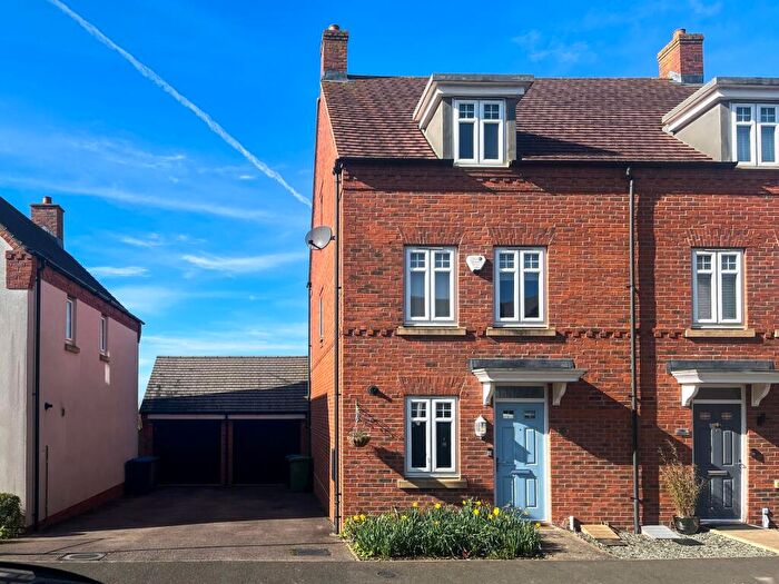 3 Bedroom Semi-Detached House To Rent In Barnards Way, Kibworth Harcourt, LE8