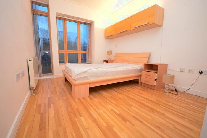 1 Bedroom Flat To Rent In Renaissance Walk, London, SE10