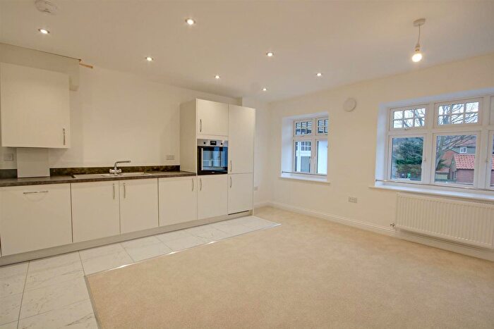 3 Bedroom Flat To Rent In St. Nicholas Place, Sheringham, NR26
