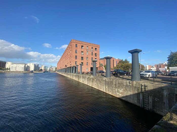 1 Bedroom Apartment For Sale In Wapping Quay, Liverpool, L3
