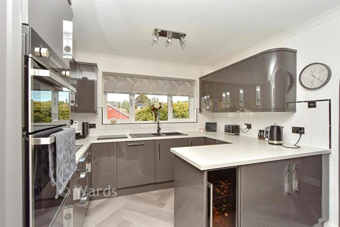 4 Bedroom Semi Detached House For Sale In Hallwood Close, Parkwood, Gillingham, Kent, ME8