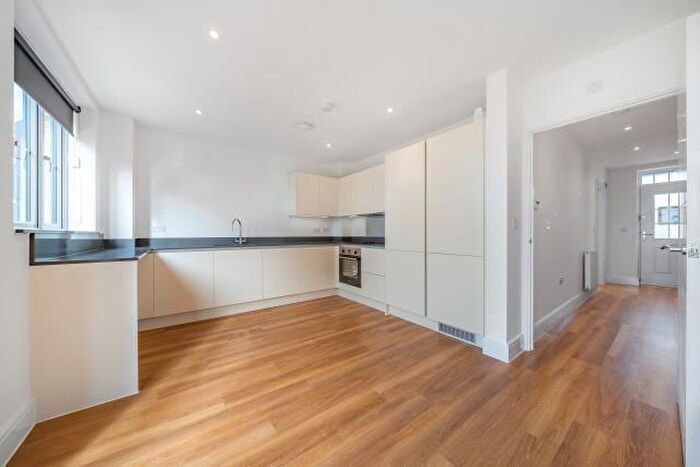 3 Bedroom Semi-Detached House To Rent In Heyford Park, Bicester, Oxfordshir, OX25