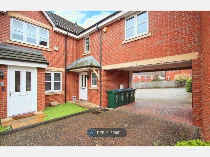 3 Bedroom Terraced House To Rent In Hussar Court, Coventry, CV3