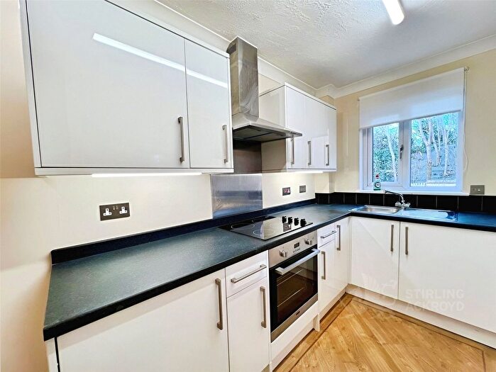 1 Bedroom End Of Terrace House To Rent In Dairymans Walk, Guildford, Surrey, GU4