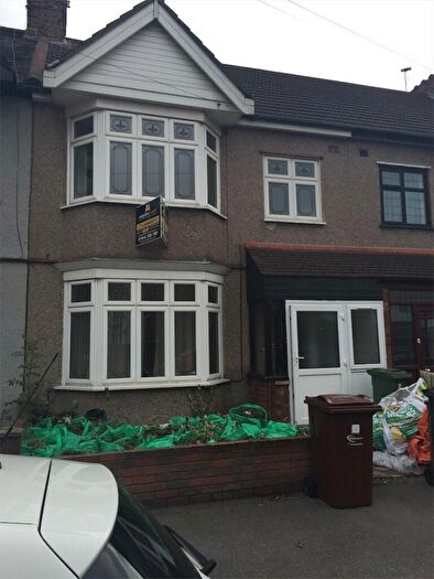 3 Bedroom Terraced House To Rent In Burlington Gardens, Chadwell Heath, Essex, RM6