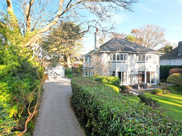 5 Bedroom Detached House For Sale In East Avenue, Talbot Woods, BH3