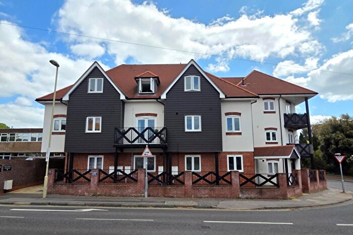 1 Bedroom Apartment For Sale In Trinity Street, Fareham, PO16