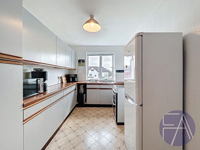 2 Bedroom Flat For Sale In Albany Road, Southport, Merseyside, PR9