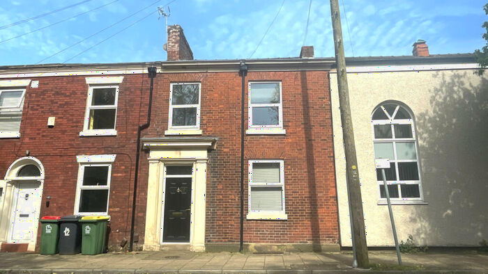 3 Bedroom Terraced House To Rent In St. Pauls Square, Preston, PR1