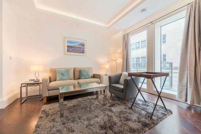 1 Bedroom Flat To Rent In Milford House, Strand, London, WC2R