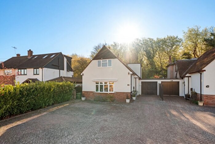 4 Bedroom Detached House For Sale In Springcroft, Hartley, Longfield, Kent, DA3