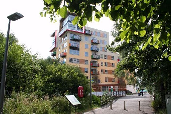 2 Bedroom Flat To Rent In Newton Lodge, West Parkside, London, SE10