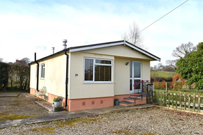 2 Bedroom Park Home For Sale In Little Studley Park, Little Studley, Ripon, HG4