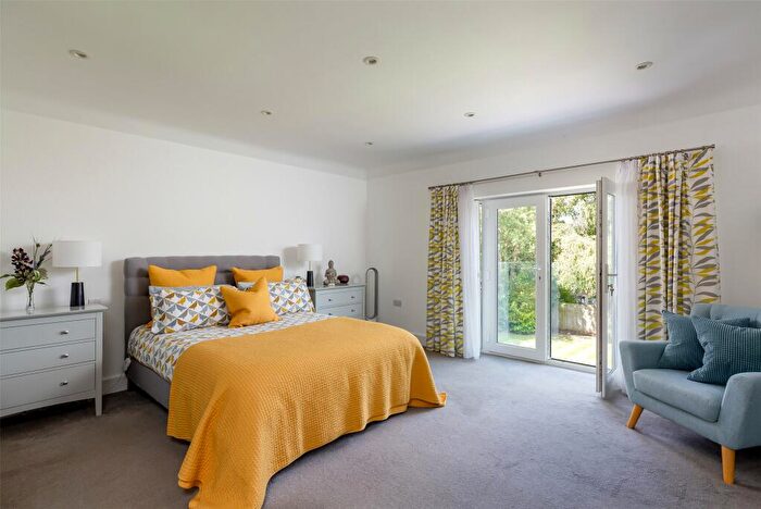 5 Bedroom Detached House For Sale In Keswick Road, Great Bookham, Leatherhead, Surrey, KT23