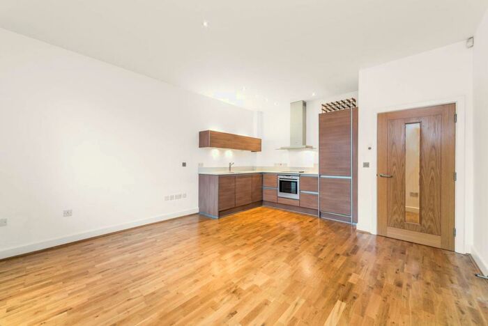 1 Bedroom Flat To Rent In Arlington Road, Camden, London, NW1