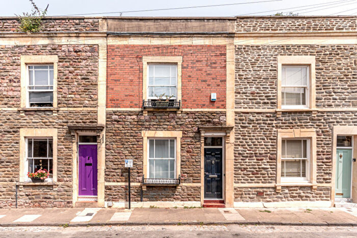 2 Bedroom House For Sale In Ambra Vale East, Clifton Wood, Bristol, BS8