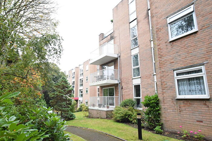 1 Bedroom Apartment To Rent In Meyrick Court, St.Winifreds Road, Bournemouth, BH2