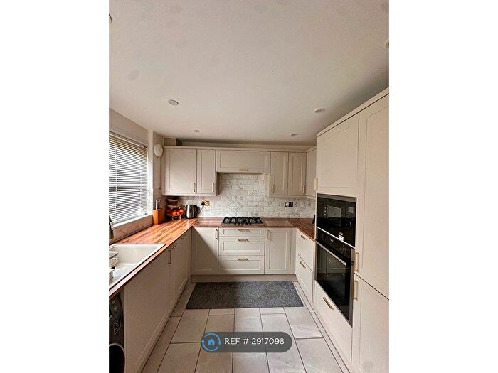 2 Bedroom Terraced House To Rent In Northbrooks, Harlow, CM19