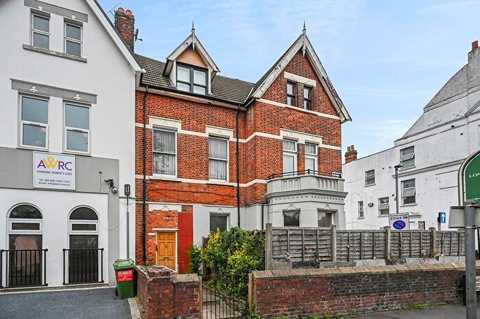 2 Bedroom Flat For Sale In Craven Park, London, NW10