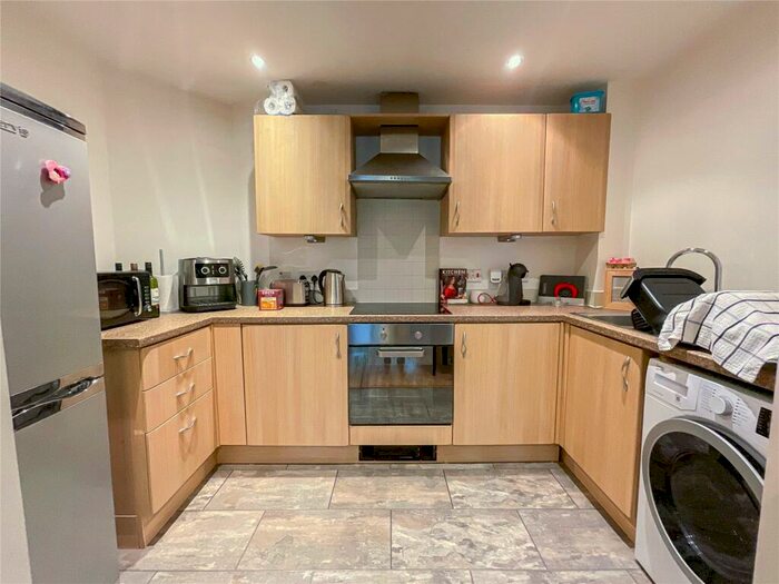 2 Bedroom Apartment For Sale In Tavinor Place, A Bonehill Road, Tamworth, Staffordshire, B78