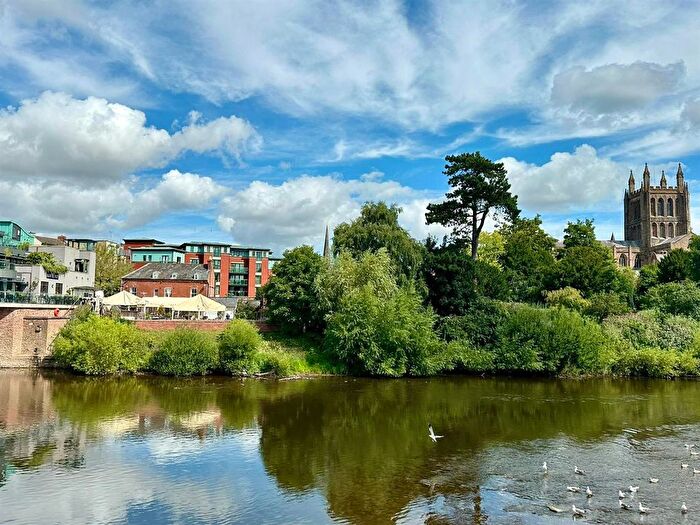 3 Bedroom Flat To Rent In Bridge Street, Hereford, HR4