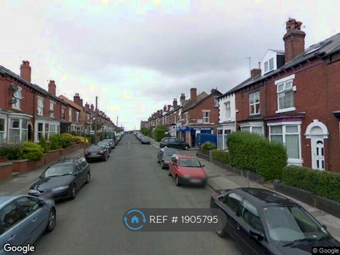3 Bedroom Terraced House To Rent In South View Road, Sheffield, S7