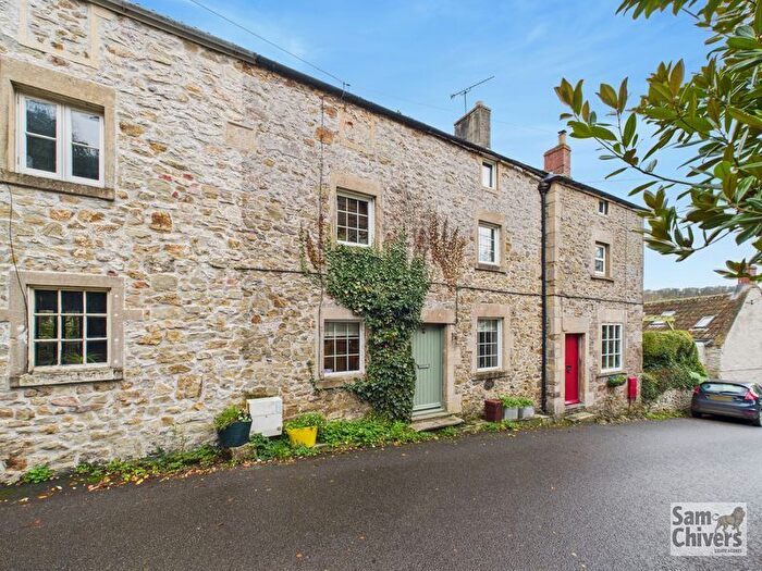 3 Bedroom Terraced House For Sale In Church Street, Coleford, BA3