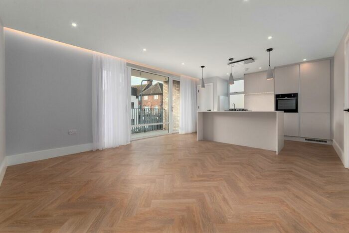 1 Bedroom Apartment To Rent In Draycott Avenue, Harrow, HA3