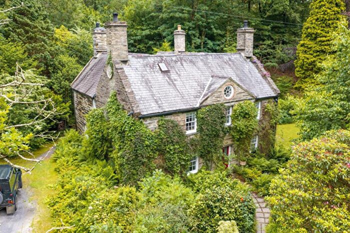 5 Bedroom Character Property For Sale In Tyn Y Coed Farm, Barmouth, LL42