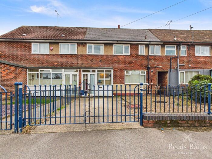 3 Bedroom Terraced House For Sale In Bilsdale Grove, Hull, East Yorkshire, HU9