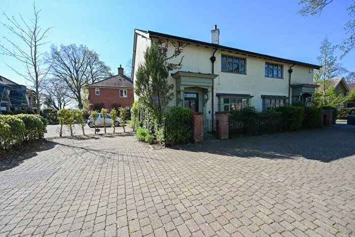 2 Bedroom Semi-Detached House For Sale In Redwood Drive, Winkton, Christchurch, BH23