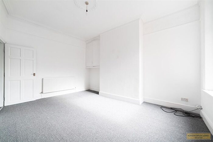 3 Bedroom Terraced House To Rent In London Terrace, Darwen, BB3