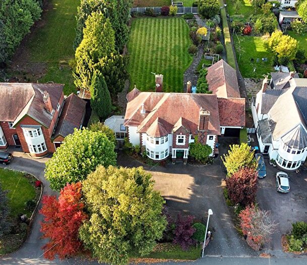 4 Bedroom Detached House For Sale In Hinckley Road, Earl Shilton, LE9