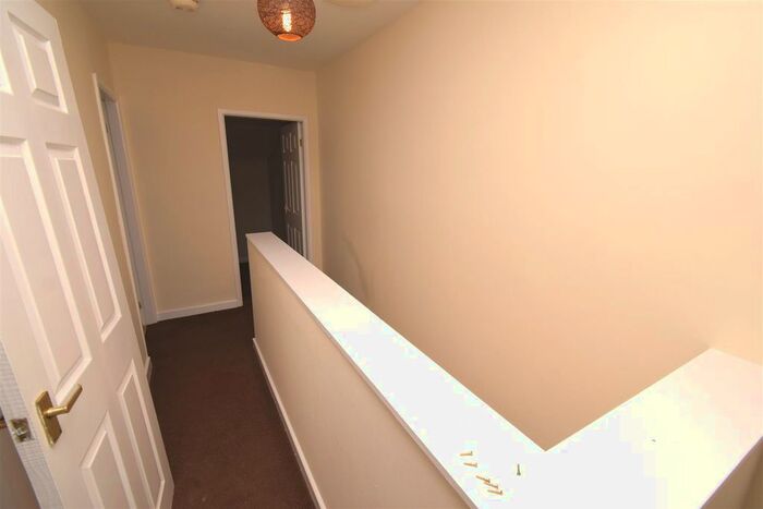 2 Bedroom Flat To Rent In Market Street, Westhoughton, Bolton, BL5