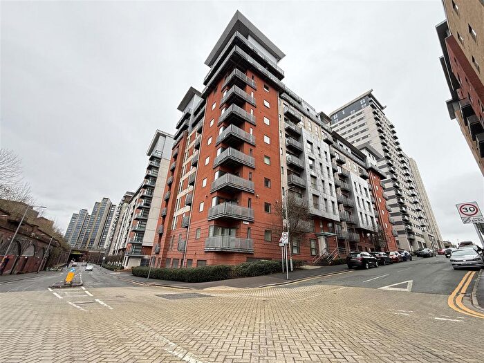 1 Bedroom Flat For Sale In Lord Street, Manchester, M4