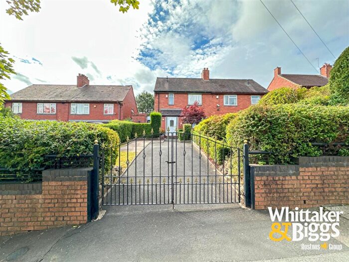 3 Bedroom Semi-Detached House For Sale In Cornhill Road, Chell Heath, Stoke-On-Trent, ST6