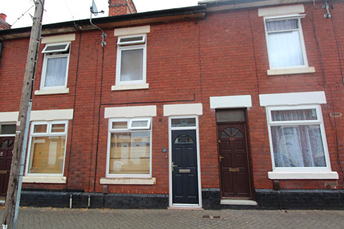 2 Bedroom Semi Detached House To Rent In Farm Street, Derby, Derbyshire, DE22