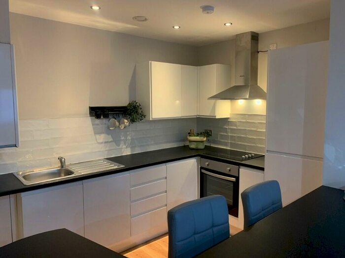 1 Bedroom Flat To Rent In Citrus House, Dale Street, Liverpool, Merseyside, L2