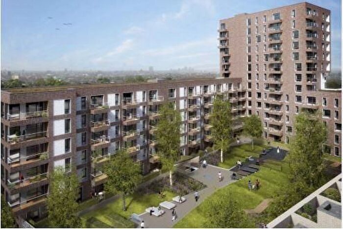 2 Bedroom Flat To Rent In Connaught Heights, Agnes George Walk, Royal Victoria Docks, London, E16