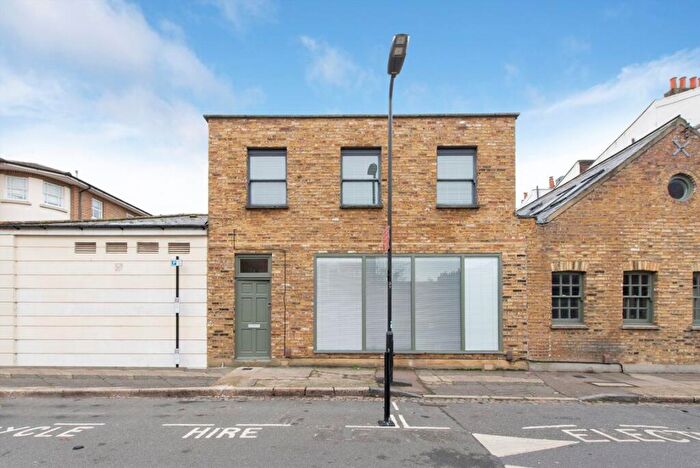 2 Bedroom Flat To Rent In Culford Road, Islington, N1