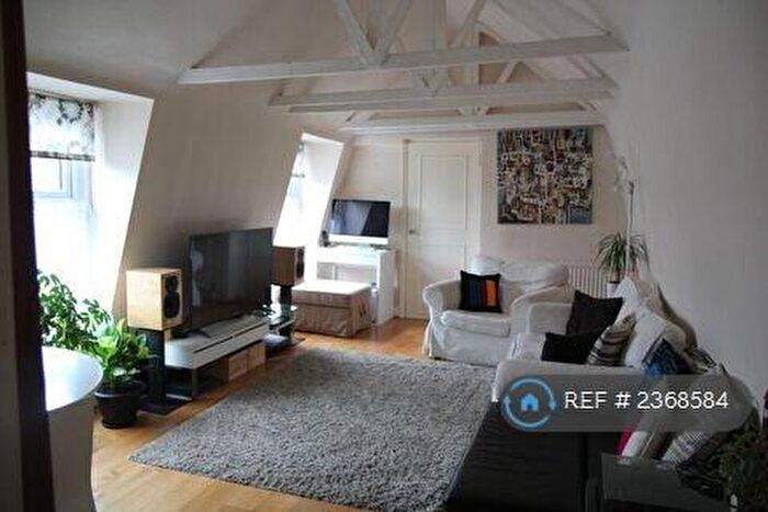 2 Bedroom Flat To Rent In West Green Road, London, N15