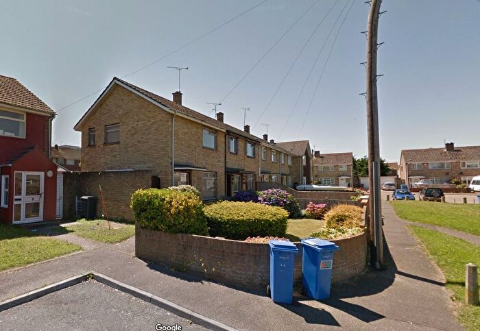 2 Bedroom End Of Terrace House To Rent In Peverell Road, Poole, BH16