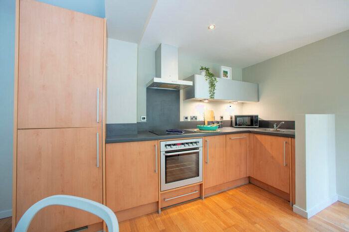 2 Bedroom Apartment To Rent In Hebble Brook Mill, Riverside Court, Halifax, Halifax, HX3