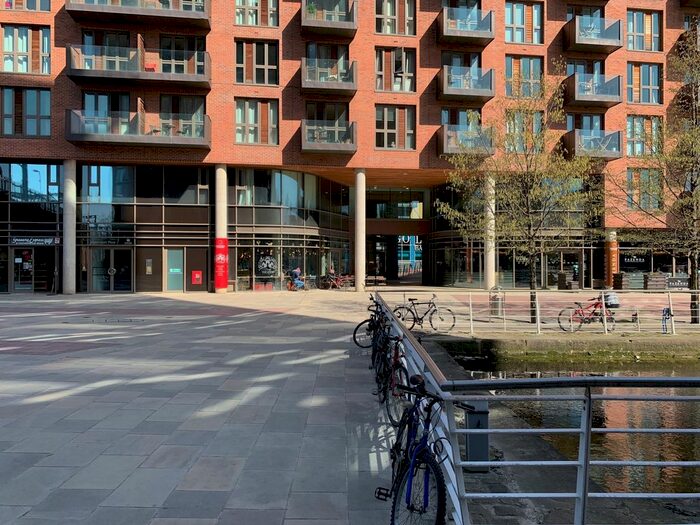 2 Bedroom Flat To Rent In Wharfe Approach, West Yorkshire, LS1