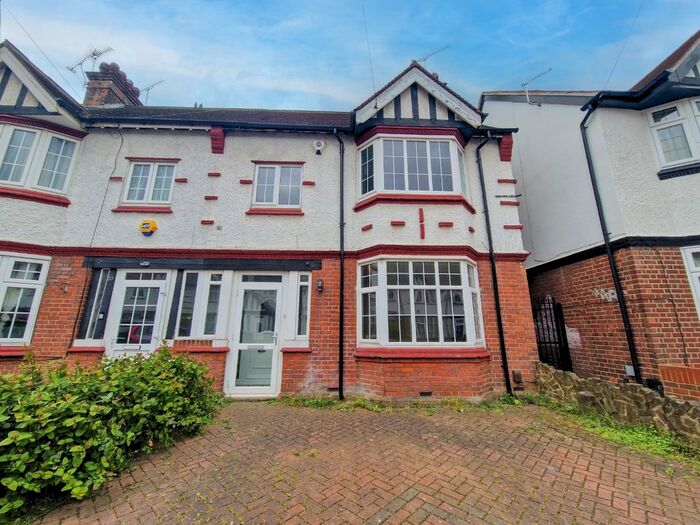 3 Bedroom Semi-Detached House To Rent In Grange Road, Gravesend, Kent, DA11