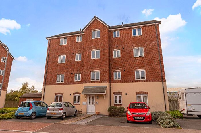 1 Bedroom Flat For Sale In Lysaght Avenue, Newport, NP19