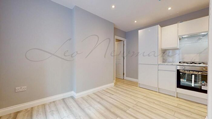 2 Bedroom Flat To Rent In Penfold Place, Lisson Grove, NW1