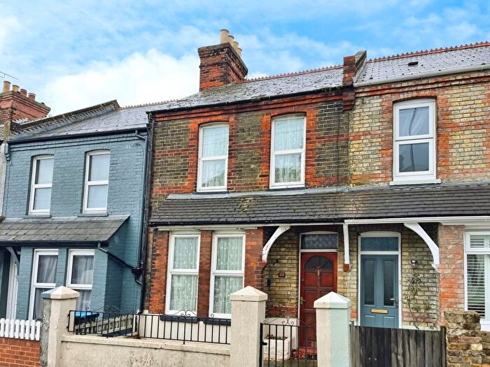 2 Bedroom Terraced House For Sale In Boundary Road, Ramsgate, Kent, CT11